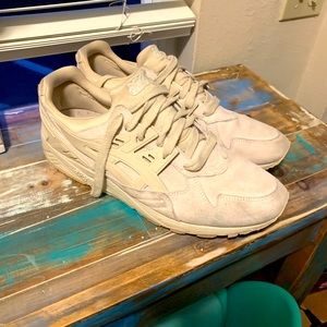 ASICS GEL KAYANO birch color way